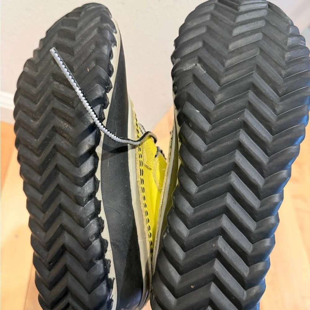 Sorel Out N About Chelsea waterproof duck boot.